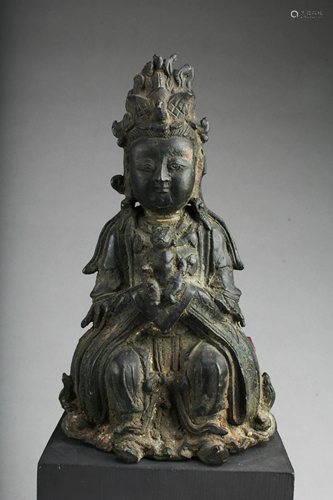 A Bronze Bodhisattva Statue