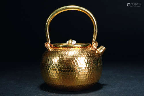 民国  纯银鎏金茶壶
