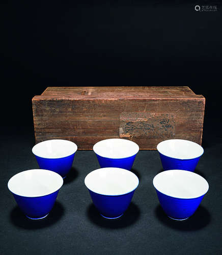 清  蓝釉茶杯连木盒（六件套）
