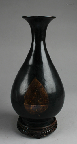 Chinese Pottery Vase