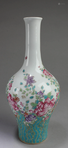 Chinese Famille Verte Porcelain Vase