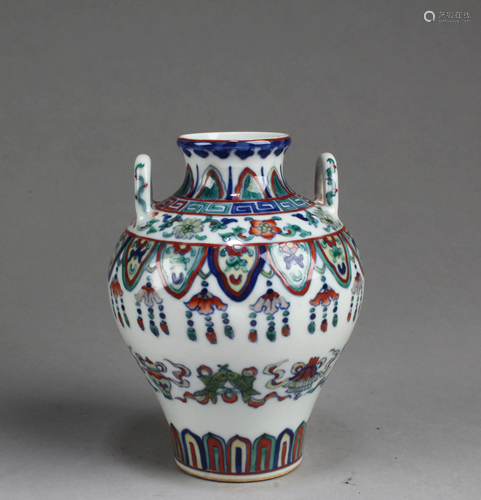 Chinese Porcelain Vase