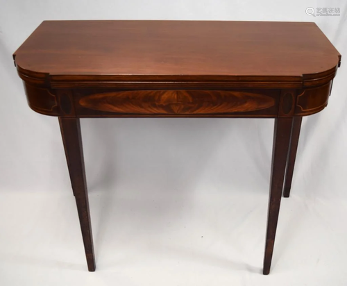 NEW ENGLAND HEPPLEWHITE INLAID CARD TABLE