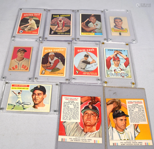 ASSEMBLED BASEBALL CARD GROUPING: