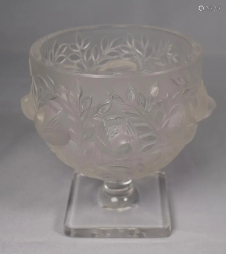 LALIQUE SPARROWS FOOTED GLASS VASE