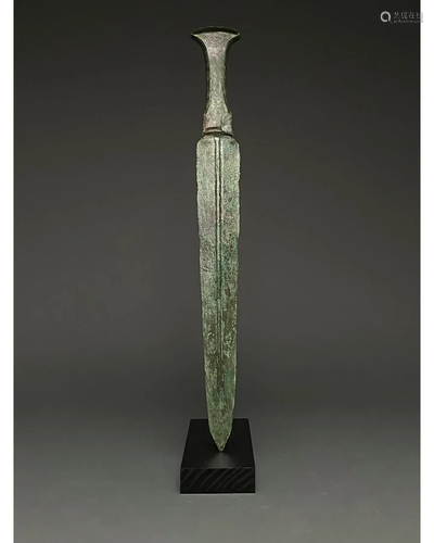 SUPERB ANCIENT BRONZE SWORD WITH HANDLE