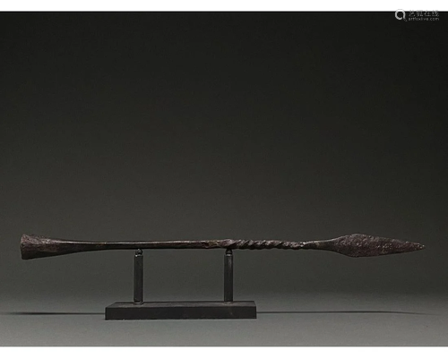 HUGE ANCIENT ROMAN IRON LEGIONARY PILUM SPEAR