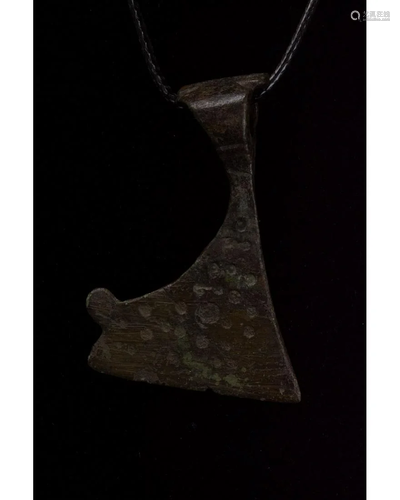 VIKING AGE BRONZE AXE SHAPED PENDANT