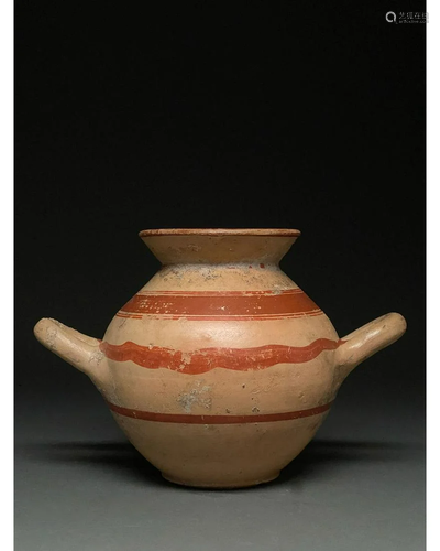 SUPERB SOUTH ITALIAN DAUNIAN TERRACOTTA VESSEL