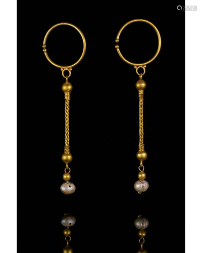 PAIR Of ROMAN GOLD AND PEARL EARRINGS