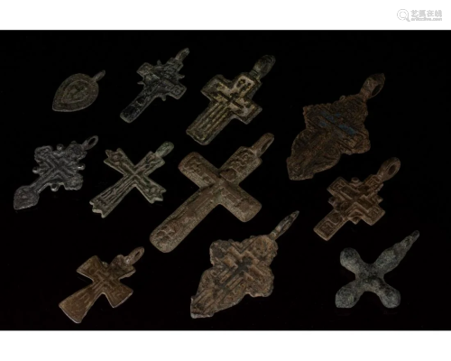 LOT OF 10 LATE/POST MEDIEVAL CROSSES