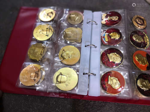 A set of commemorative medals of Chairman Mao old cultural revolution in China