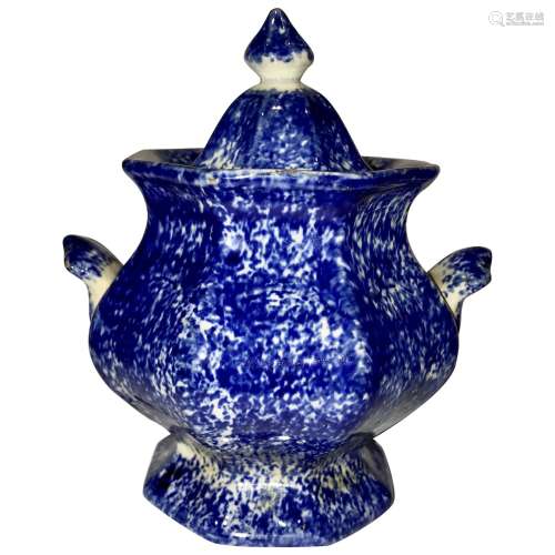 Blue. 19th c. Spongeware, Covered Sugar Bowl