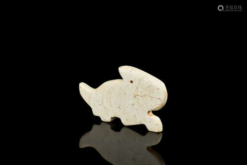 JADE CARVED 'RABBIT' ORNAMENT