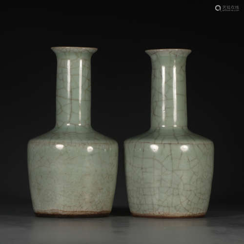 PAIR OF LONGQUAN WARE CELADON GLAZED VASES WITH CRACKLE PATTERNS