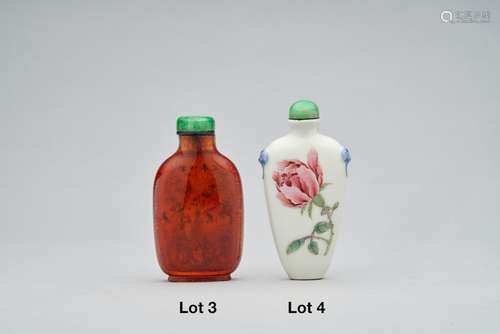 An amber inside painted snuff bottle  Attributed to Ye Zhongsan (1869-1945), dated according to inscription 1900