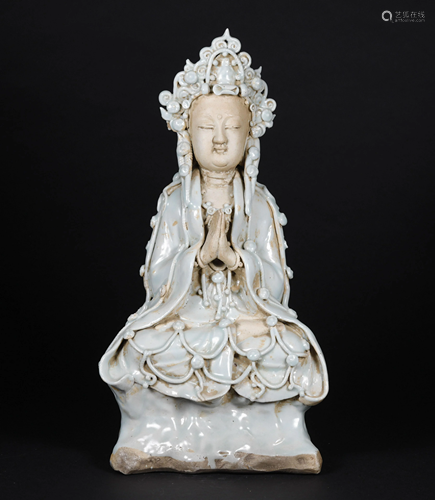 A CHINESE VINTAGE CELADON PORCELAIN BUDDHA STAT…