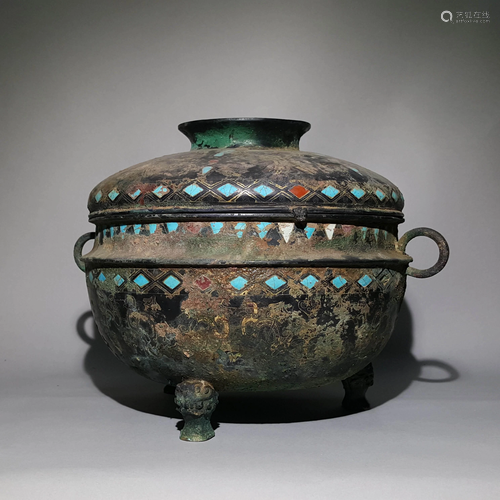 A CHINESE VINTAGE BRONZE JAR