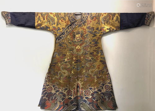 A CHINESE EMPORER'S ROBE