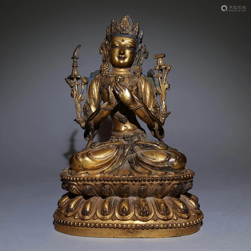 A CHINESE VINTAGE GILT BRONZE BUDDHA STATUE