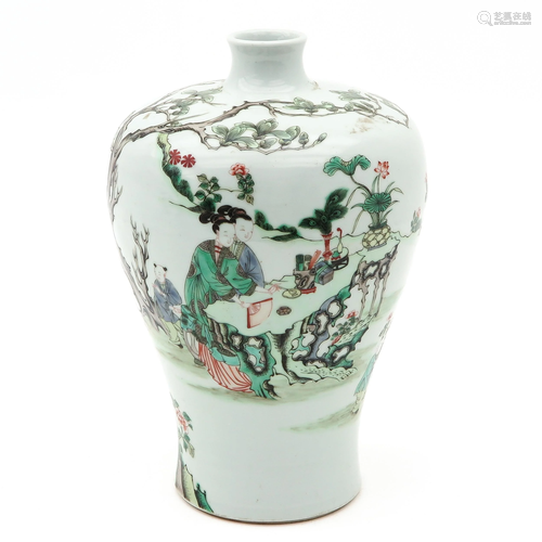 A Famille Verte Meiping Vase