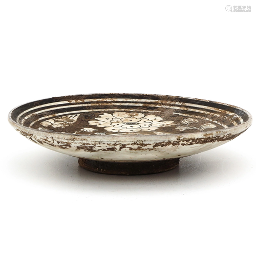 A Stooneware Dish