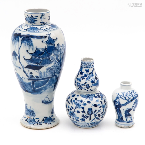 A Lot of 3 Blue and White Vases