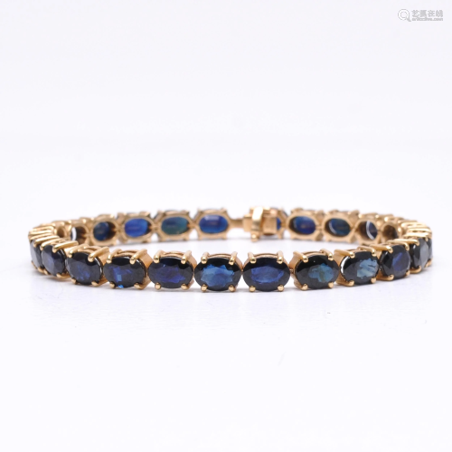 A 14KG Sapphire Bracelet