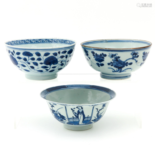 A Lot of 3 Blue and White Bowls