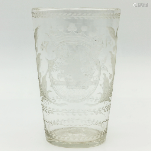 A Engraved Grape Washing Glass