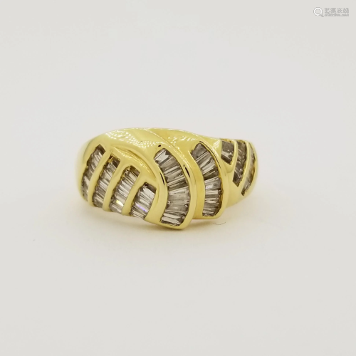 14k Gold & Diamond Ring