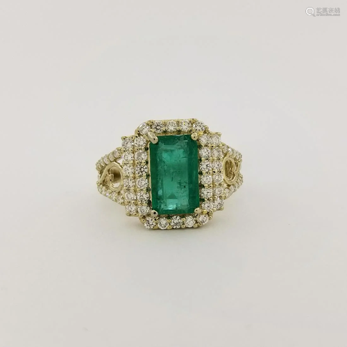 14K White Gold Emerald & Diamond Ring