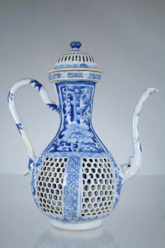 Rare Ming Double-Walled Ewer. Important Provenance