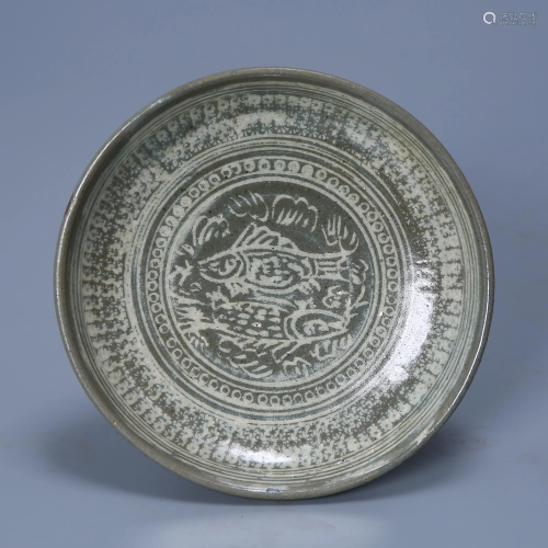Song Dynasty Goryeo Celadon Plate with Pisces Pattern