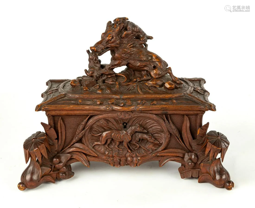 Carved Black Forest Hinged Covered Box