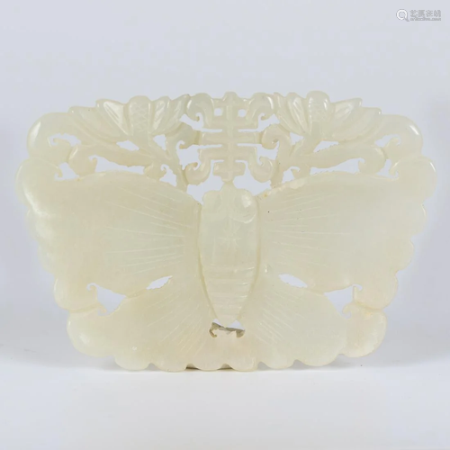 A Chinese White Jade Butterfly Pattern Pendant