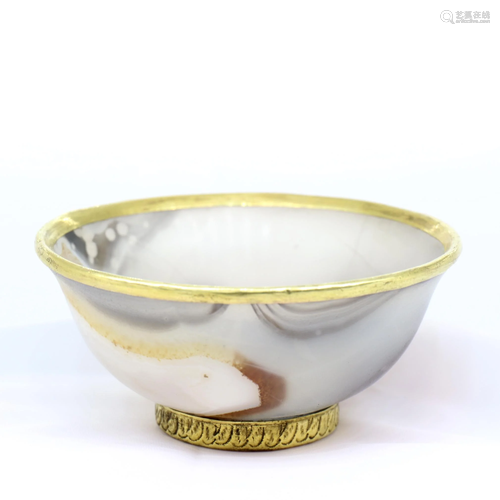 A Chinese Agate Bowl