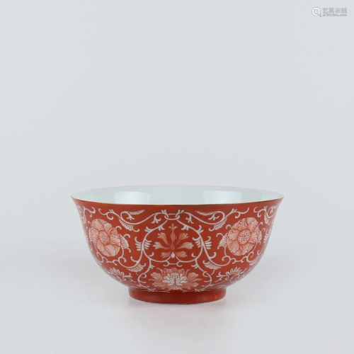 A Chinese Red Coral Glazed Porcelain Bowl