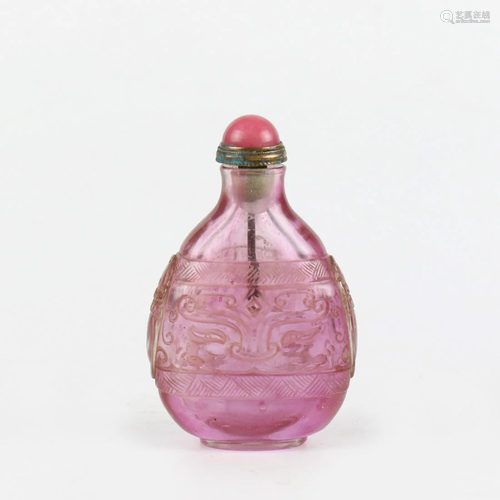 A Chinese Glass Snuff Bottle