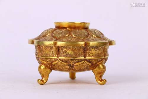 chinese old collection gold tripod box and cover
