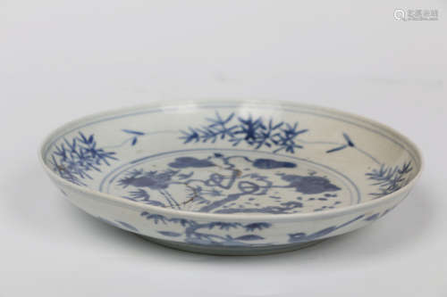 chinese blue and white porcelain dish,ming jiajing period