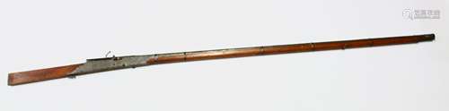 A VERY LONG 19TH CENTURY INDIAN MATCH LOCK / WALL RIFLE, with an certificate signed by maharaj of