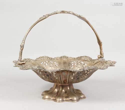 A VICTORIAN SWING HANDLE CAKE BASKET.