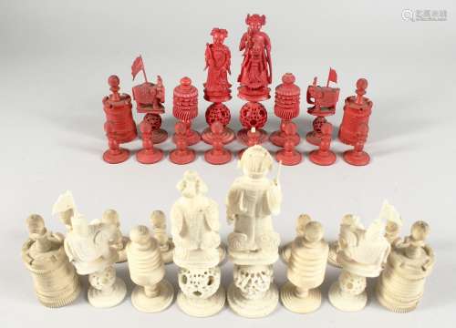A GOOD MIXED SET OF CHINESE AND ENGLISH CARVED AND STAINED IVORY/BONE CHESS PIECES. (32)