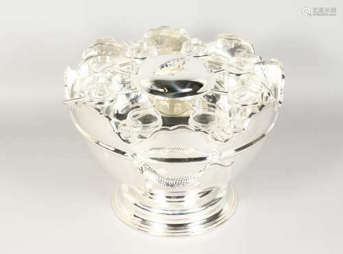 A PLATED CAVIAR SET, comprising a large pedestal bowl, central caviar bowl and cover with eight