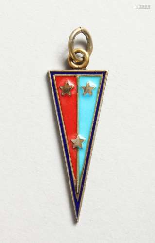 A SMALL RUSSIAN SILVER AND ENAMEL PENDANT.