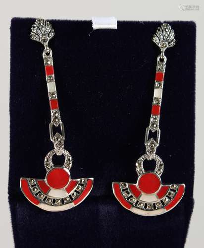 A PAIR OF DECO STYLE SILVER MOTHER-OF-PEARL AND MARCASITE DROP EARRINGS.