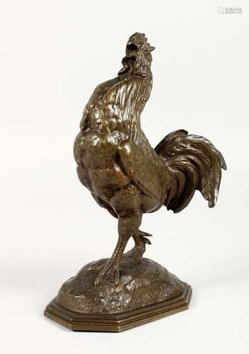 ALFRED BARYE (1839-1882) FRENCH A VERY GOOD BRONZE OF A COCKEREL crowing on a long octagonal base.