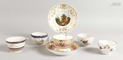 AN 18TH CENTURY CHELSEA DERBY AND LATER THREE TEA BOWLS, two cups and two saucers. (AF)
