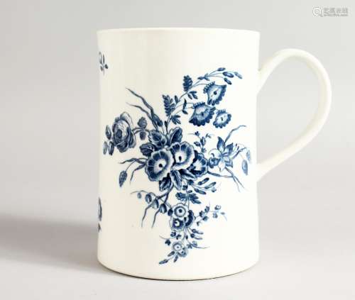 A WORCESTER MUG, printed with the Bouquets pattern.